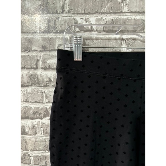 Avenue Black‎ Polka Dot Leggings - Picture 4 of 4